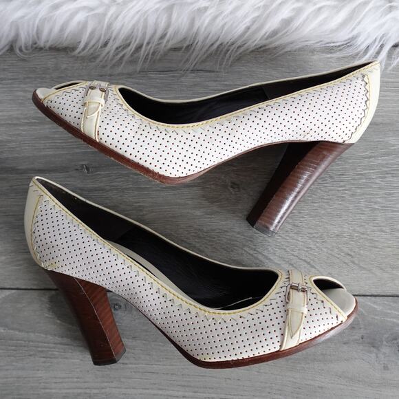 Fendi Ivory Perforated Leather Buckle Peep Toe Wooden High Heels - Picture 2 of 16